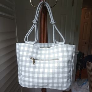 NWOT Farmhouse Is My Style. Spring Buffalo Canvas Check Bag.